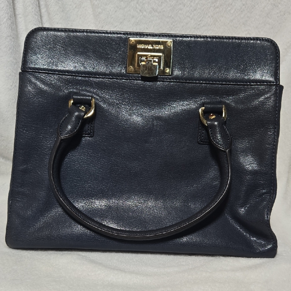 Michael Kors Vintage Satchel Gold MK HDWR Classic Elegance SOFT Leather - Picture 9 of 16
